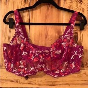 Sensuous lace unlined bra 40DDD